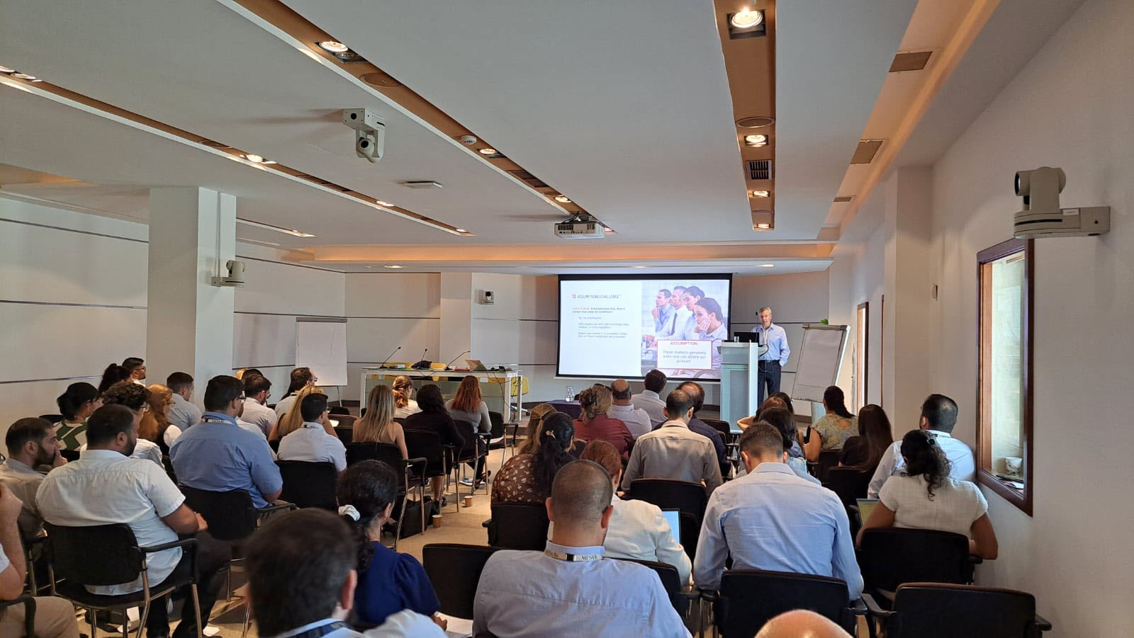 Craig Cockburn delivering a Red Team Thinking critical thinking workshop in Malta